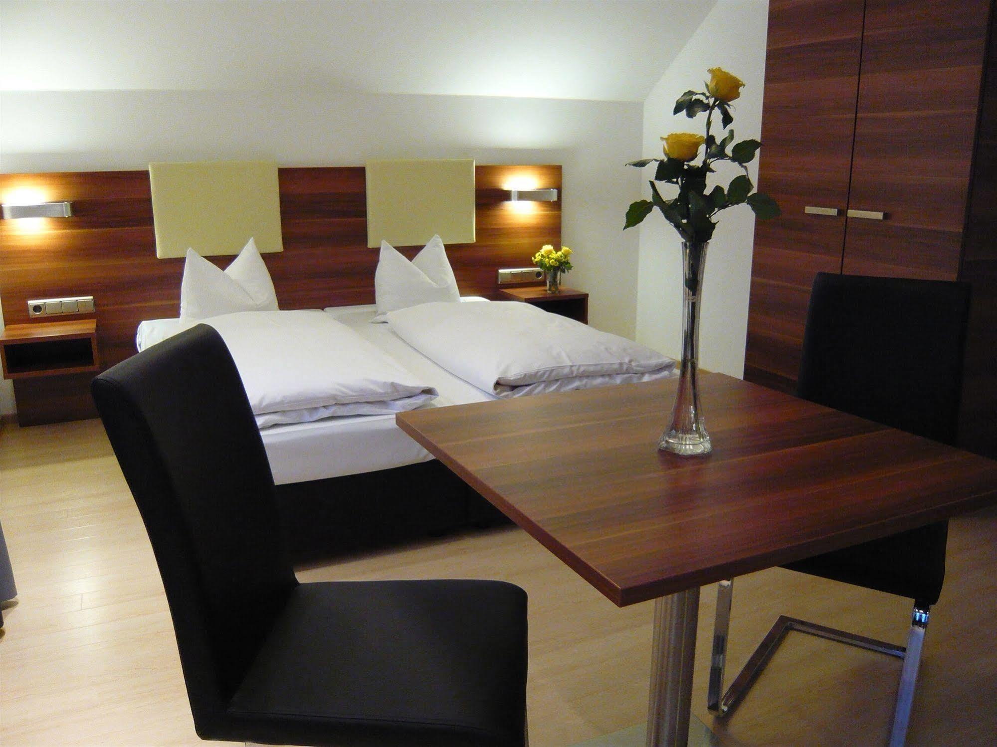 Hotel Das Essigmanngut Anif Dış mekan fotoğraf